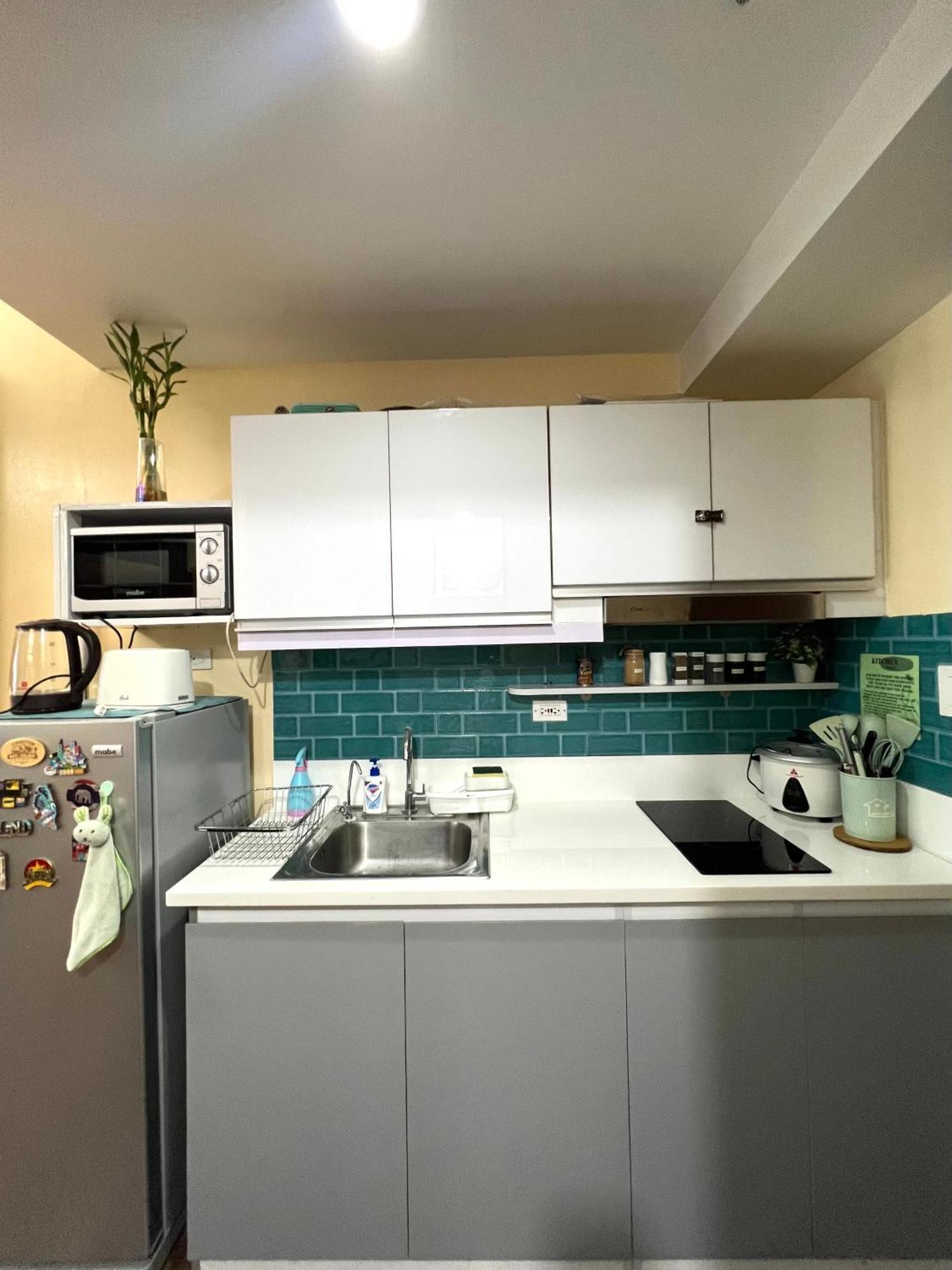 Apartment In Air Residences, Makati With Wifi, Netflix, Pool, Mall And More Manila Exterior photo